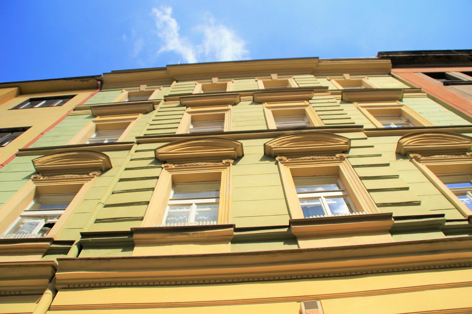 Vlkova Palace Praga Esterno foto